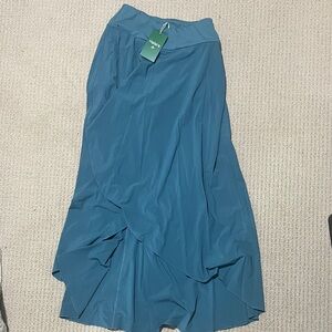 HALARA Asymmetrical Stone Blue Skirt